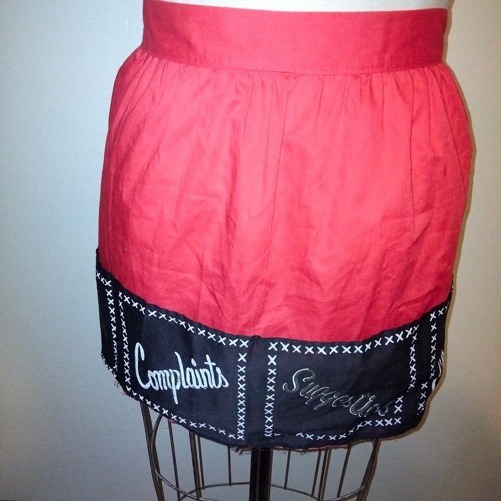 Vintage 60's Apron Tips Compliments Suggestions Complaints Red & Black